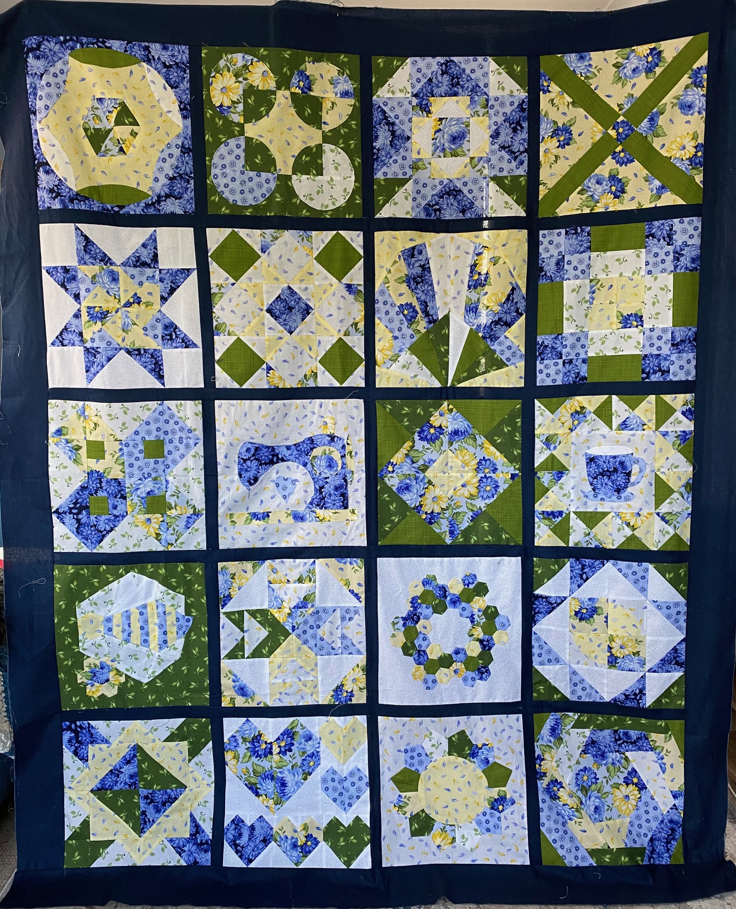 Splendid Sampler Block of the Month - Blue/Yellow