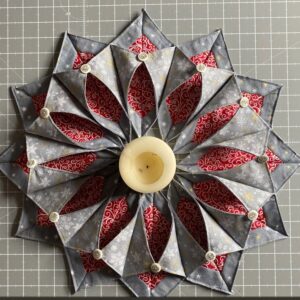 Christmas Folded Wreath - Scandi