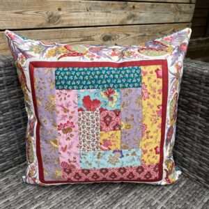 Fernshaw Log Cabin Cushion